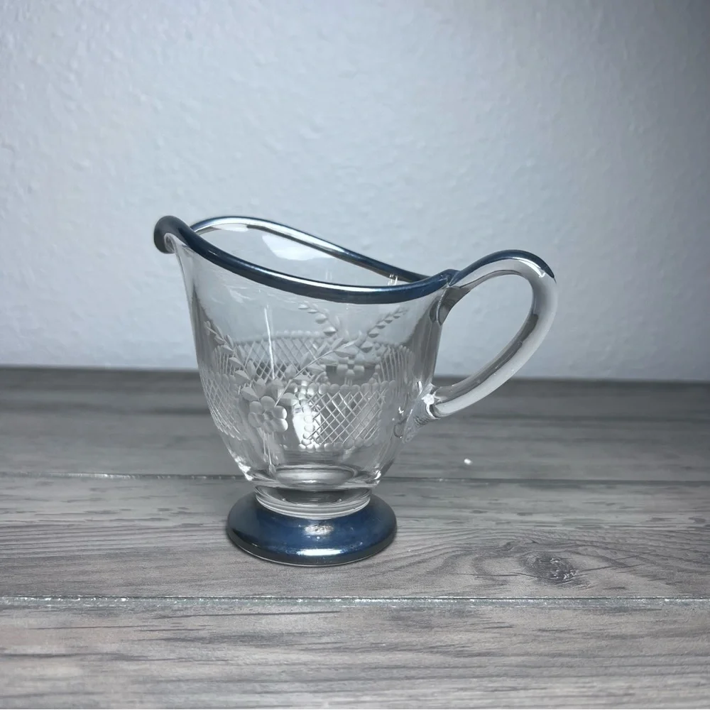 Vintage Delicate Etched Glass Creamer Floral & Lattice Pattern‎ Silver Overlay